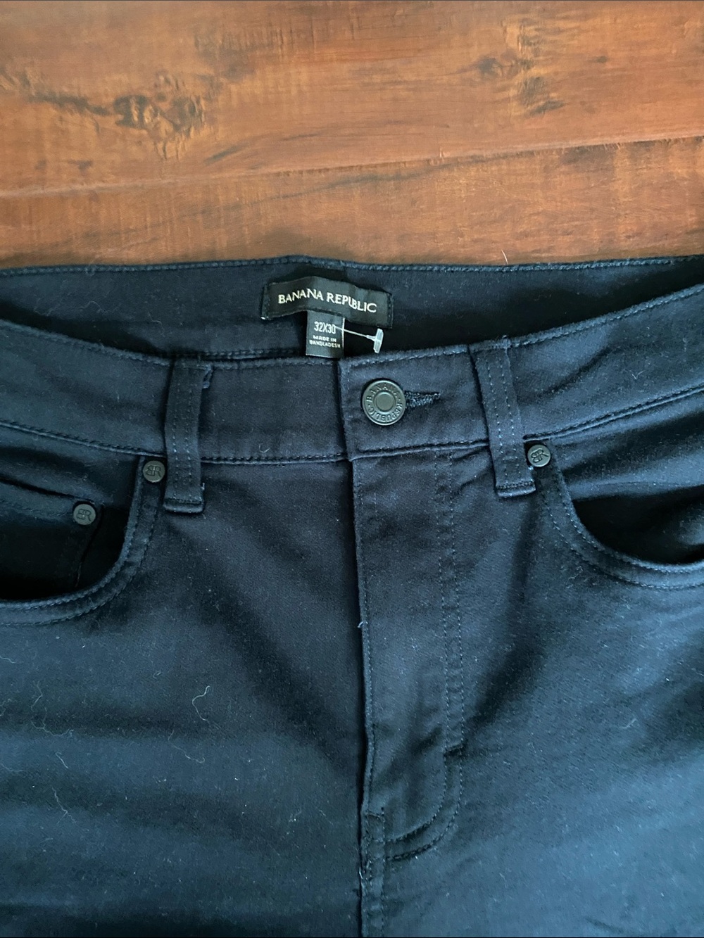 Banana Republic Men's Slim Jeans in black  32x30